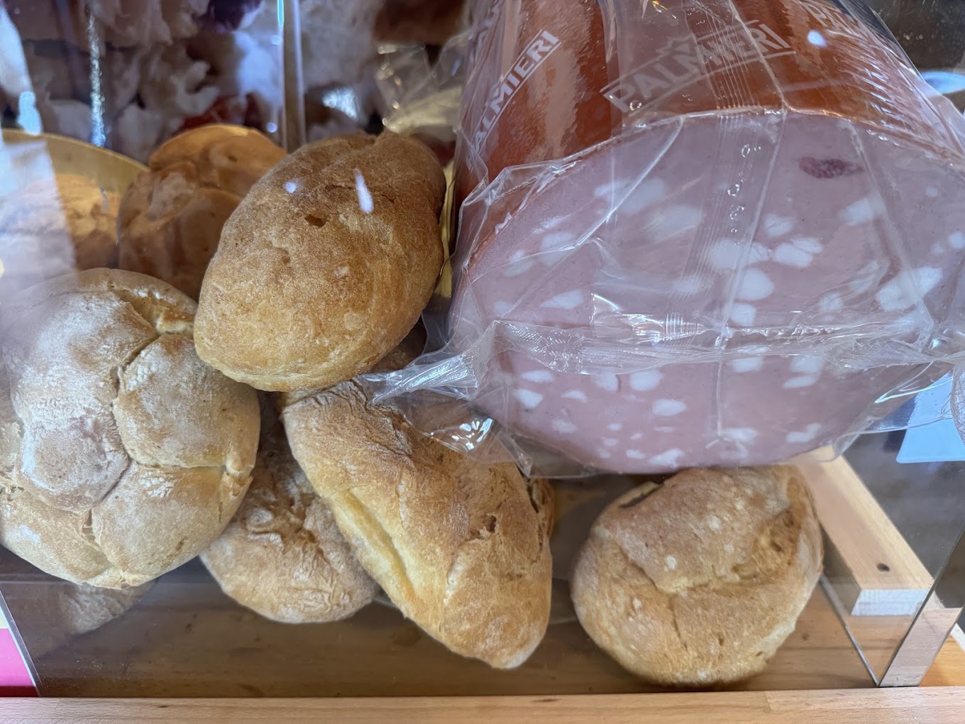 Panino con mortadella IGP e pane lievito madre